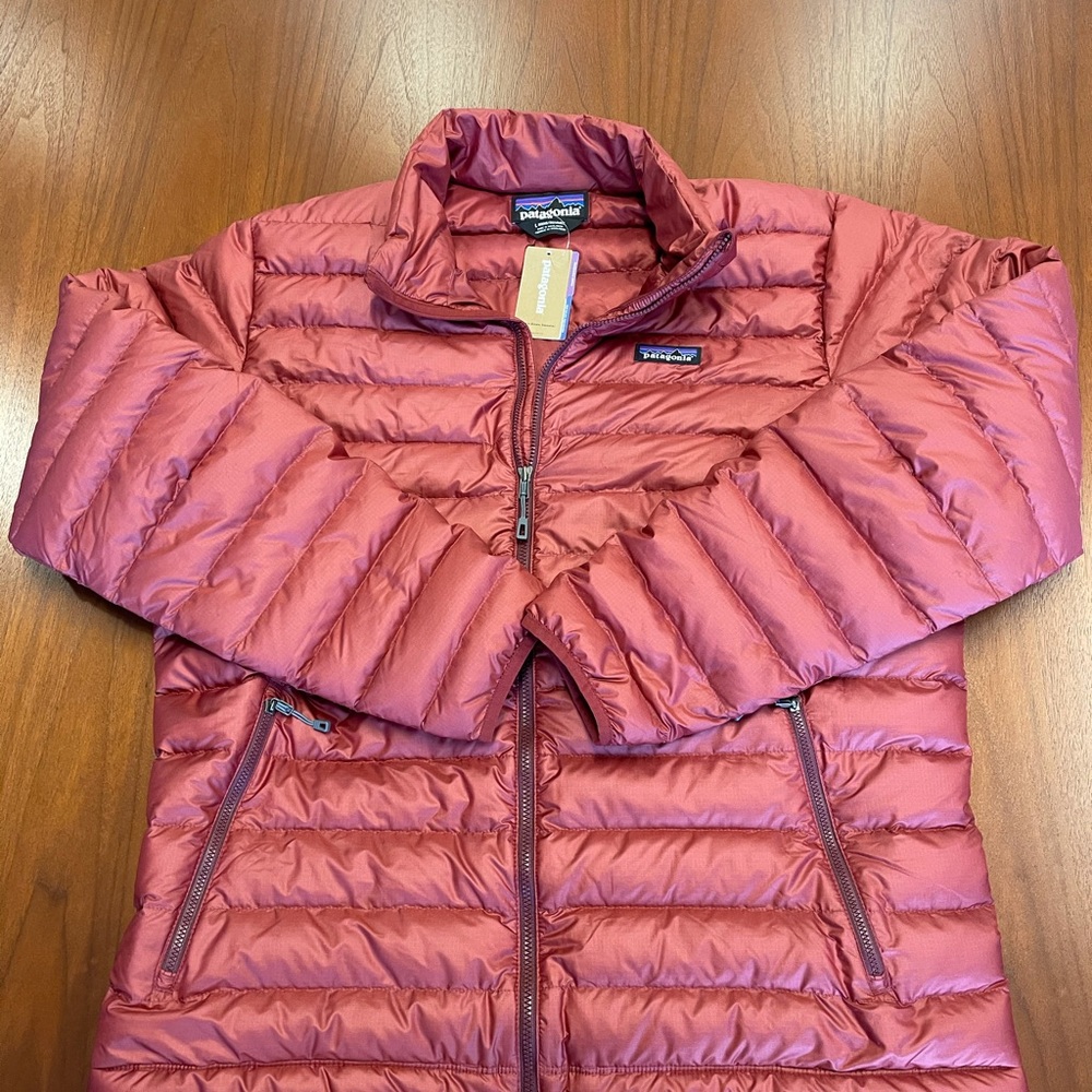 Patagonia Down Sweater Jacket L Oxide NWT